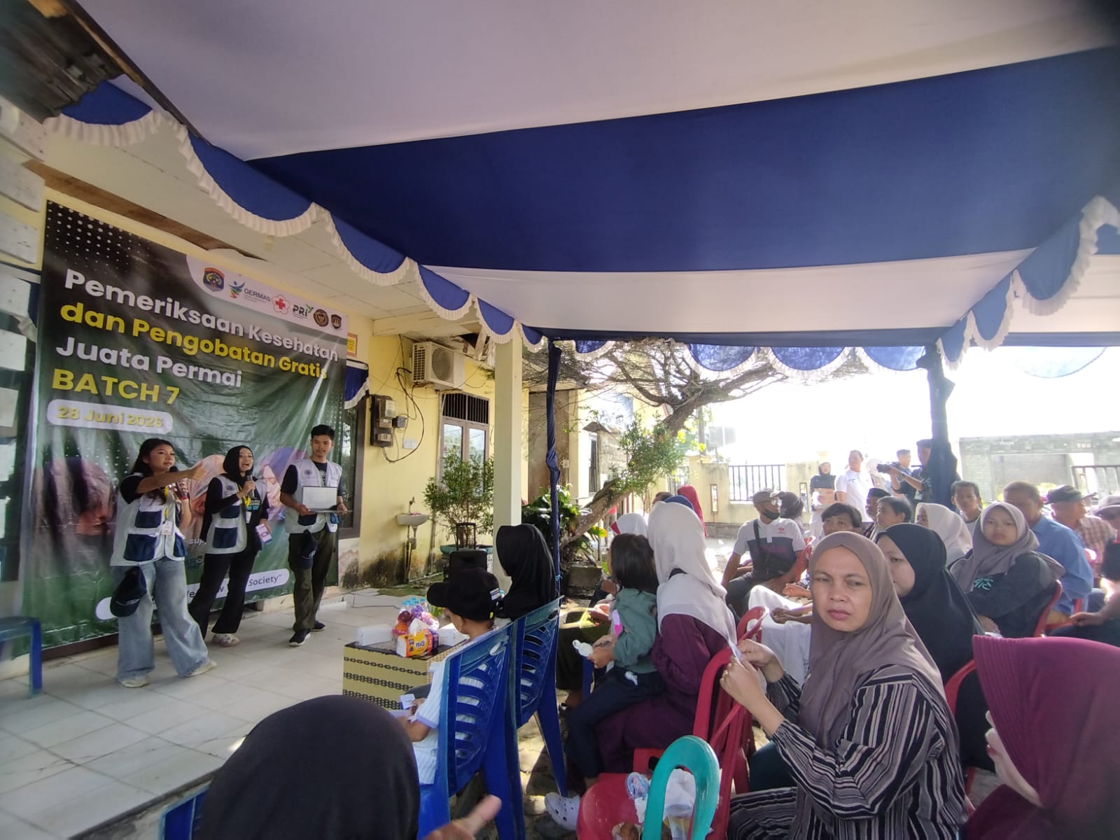 Community Development Pemeriksaan Kesehatan dan Pengobatan Gratis Kelurahan Juata Permai Batch 7